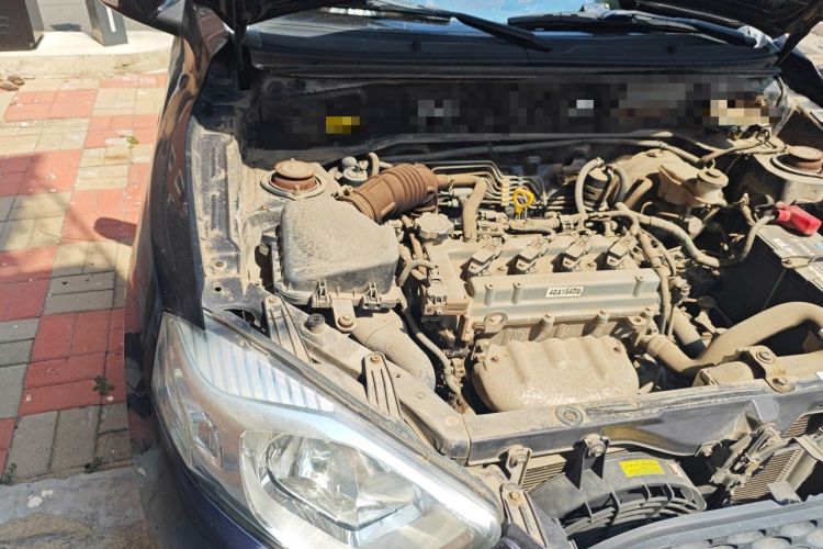 Used FAW Xiali N7 2013 1.3L Manual Luxury Model Engine Bay Right