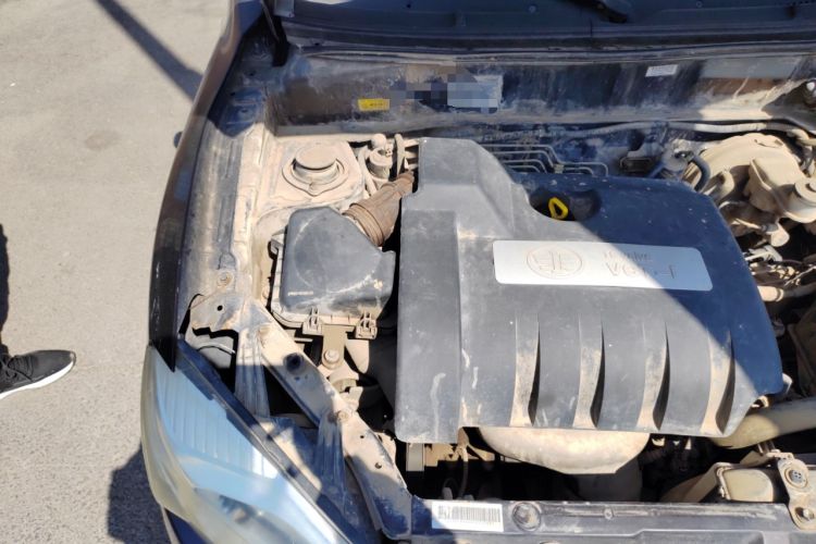 Used FAW Xiali N7 2013 1.3L Manual Luxury Model Engine Bay Right