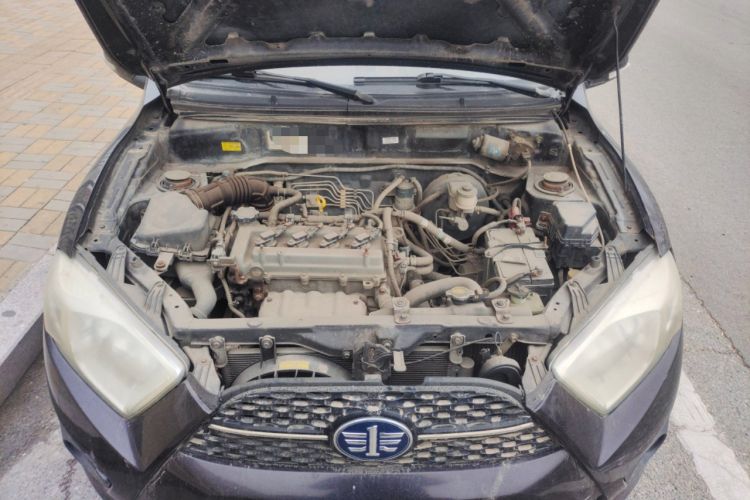 Used FAW Xiali N7 2013 1.3L Manual Luxury Model Engine Bay