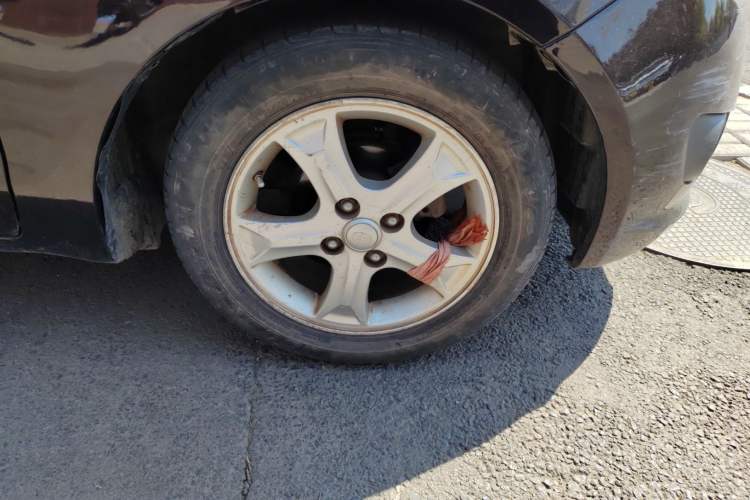 Used FAW Xiali N7 2013 1.3L Manual Luxury Model Right Front Wheel Hub