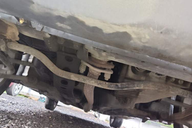 Used FAW Xiali N7 2013 1.3L Manual Comfort Model Chassis Front