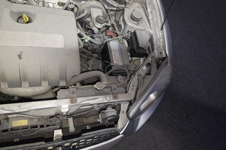 Used FAW Xiali N7 2013 1.3L Manual Luxury Model Engine Bay Left