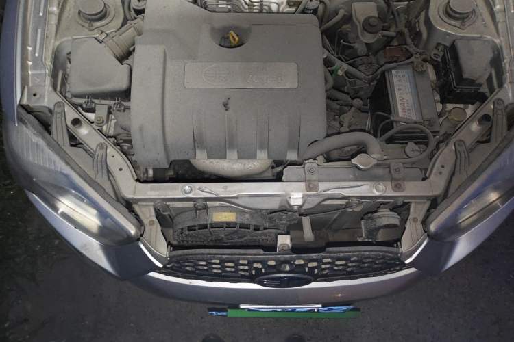 Used FAW Xiali N7 2013 1.3L Manual Luxury Model Engine Bay