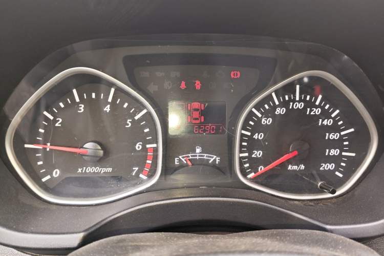 Used FAW Xiali N7 2013 1.3L Manual Comfort Model Instrument Cluster