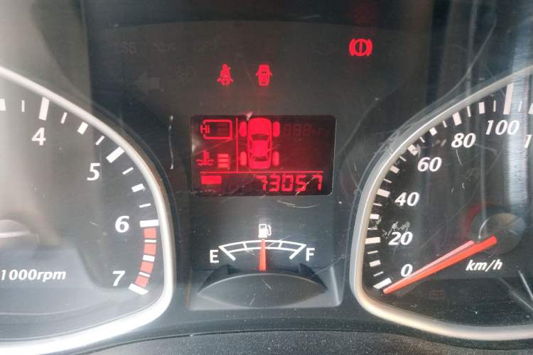 Used FAW Xiali N7 2013 1.3L Manual Luxury Model Odometer Close Up