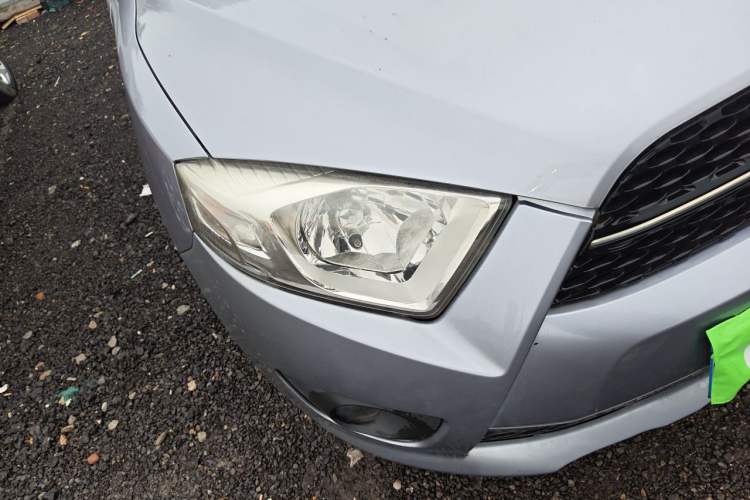Used FAW Xiali N7 2013 1.3L Manual Comfort Model Right Front Headlight