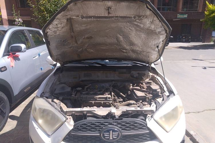 Used FAW Xiali N7 2013 1.3L Manual Luxury Model Engine Bay