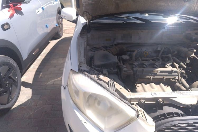 Used FAW Xiali N7 2013 1.3L Manual Luxury Model Engine Bay Right