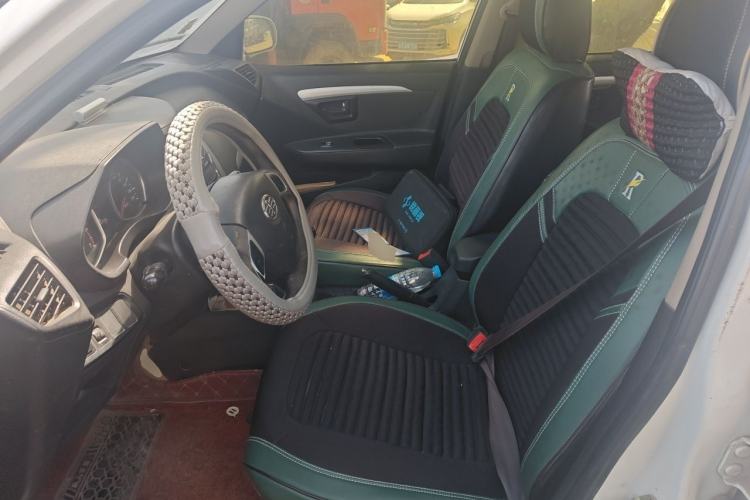 Used FAW Xiali N7 2013 1.3L Manual Luxury Model Left Front Seat