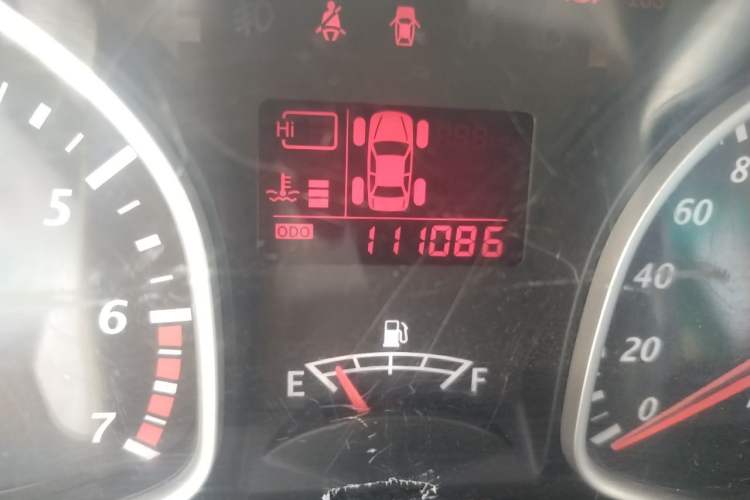 Used FAW Xiali N7 2013 1.3L Manual Luxury Model Odometer Close Up