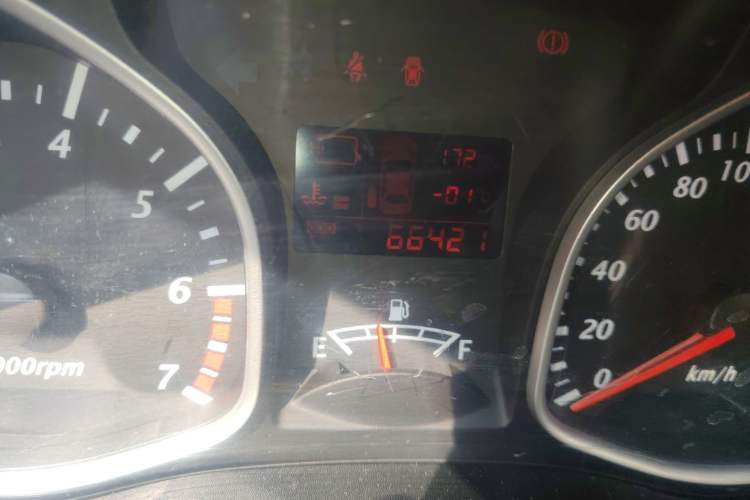 Used FAW Xiali N7 2013 1.3L Manual Comfort Model Odometer Close Up