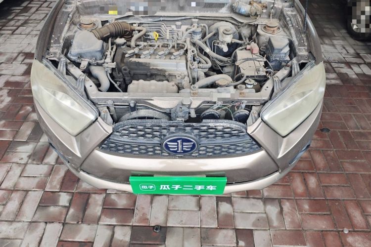 Used FAW Xiali N7 2013 1.3L Manual Luxury Model Engine Bay