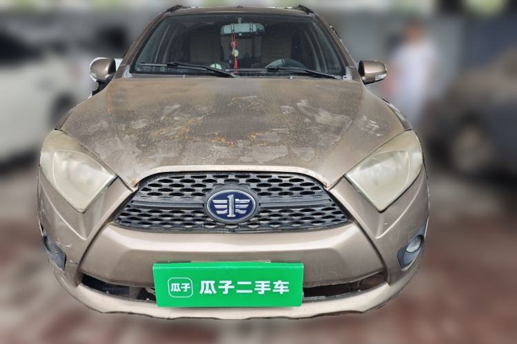 Used FAW Xiali N7 2013 1.3L Manual Luxury Model Front