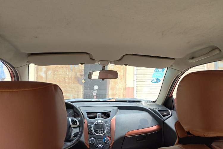 Used FAW Xiali N7 2013 1.3L Manual Comfort Model Headliner
