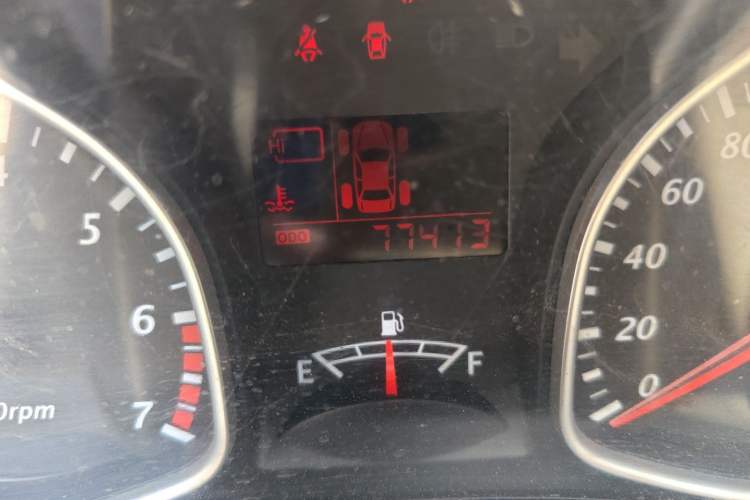 Used FAW Xiali N7 2013 1.3L Manual Comfort Model Odometer Close Up