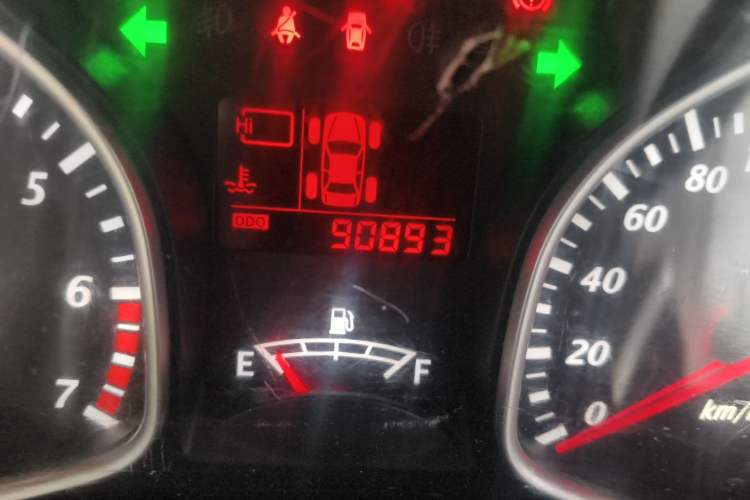 Used FAW Xiali N7 2013 1.3L Manual Luxury Model Odometer Close Up