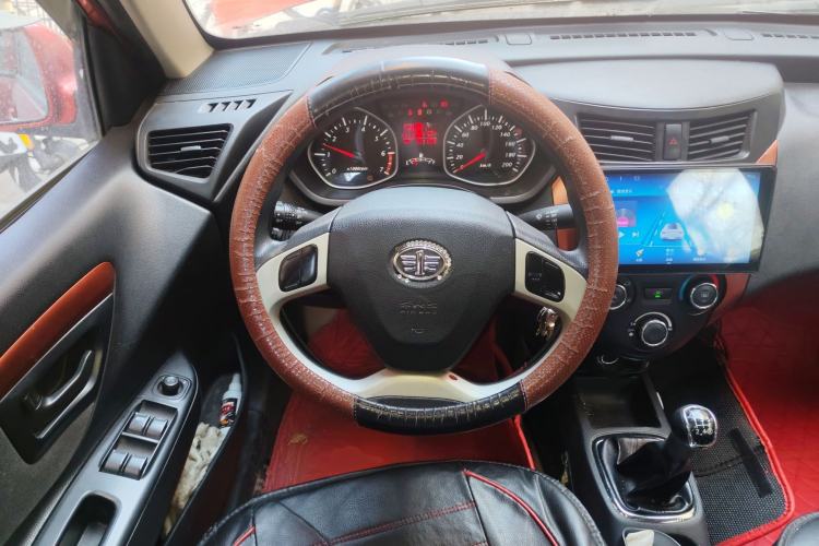 Used FAW Xiali N7 2013 1.3L Manual Luxury Model Steering Wheel
