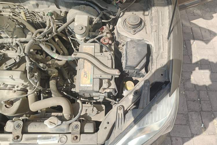 Used FAW Xiali N7 2014 1.3L Manual Sport Prestige Edition Engine Bay Left