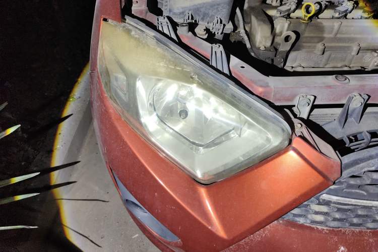 Used FAW Xiali N7 2014 1.3L Manual Sport Luxury Model Right Front Headlight