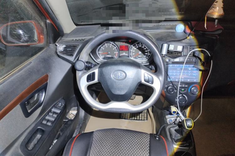 Used FAW Xiali N7 2014 1.3L Manual Sport Luxury Model Steering Wheel