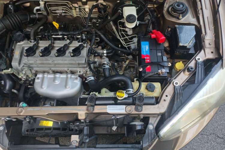 Used FAW Xiali N7 2014 1.3L Manual Sport Comfort Model Engine Bay Left