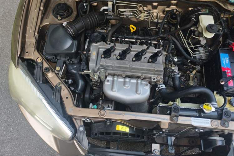 Used FAW Xiali N7 2014 1.3L Manual Sport Comfort Model Engine Bay Right