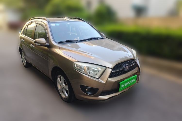 Used FAW Xiali N7 2014 1.3L Manual Sport Comfort Model Front Right 45 Deg