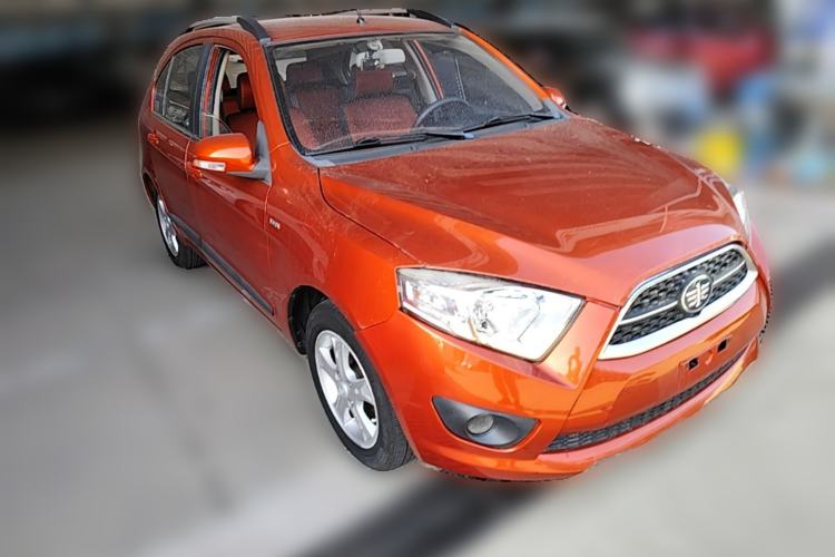 Used FAW Xiali N7 2014 1.3L Manual Sport Prestige Edition Front Right 45 Deg
