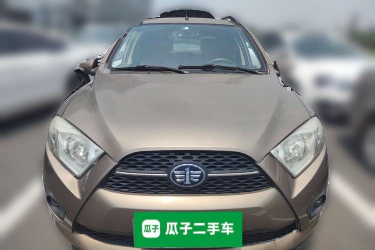 Used FAW Xiali N7 2014 1.3L Manual Sport Luxury Model Front