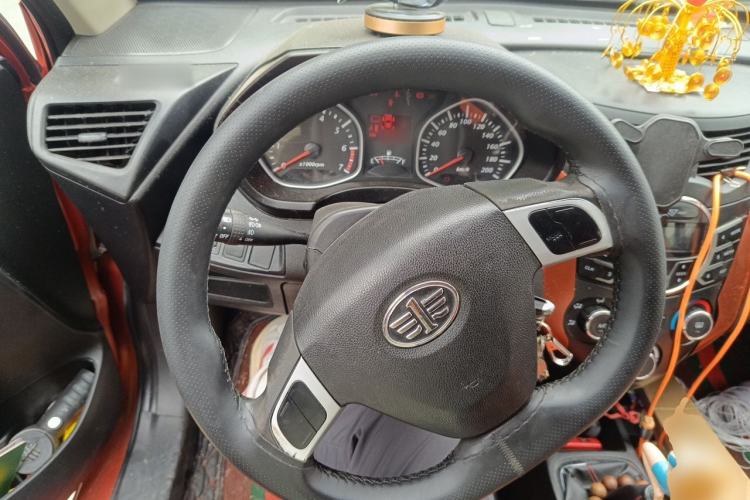 Used FAW Xiali N7 2014 1.3L Manual Sport Luxury Model Steering Wheel
