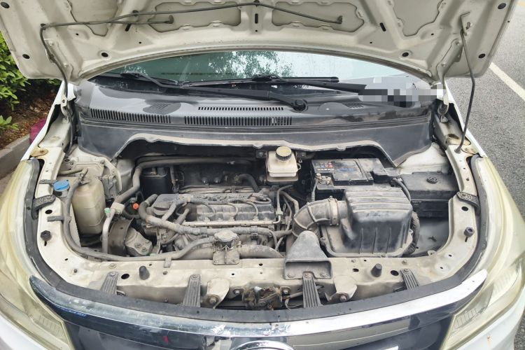 Used FAW Yingzhi 727 2016 1.5L Standard Edition Engine Bay