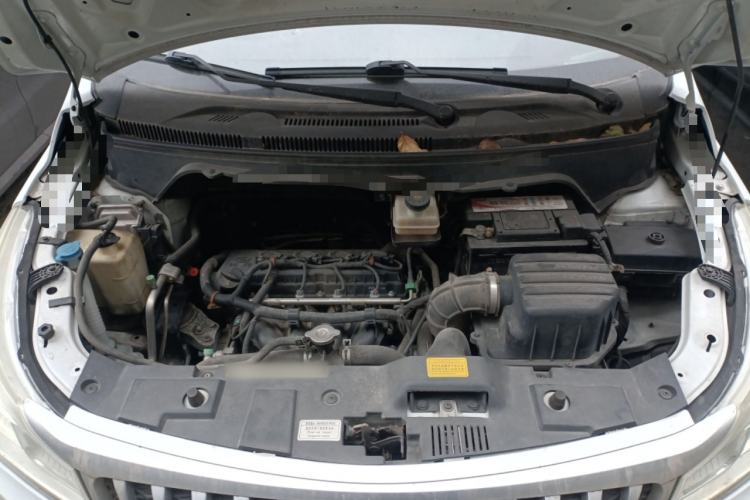 Used FAW Yingzhi 727 2016 1.5L Startup Edition Engine Bay