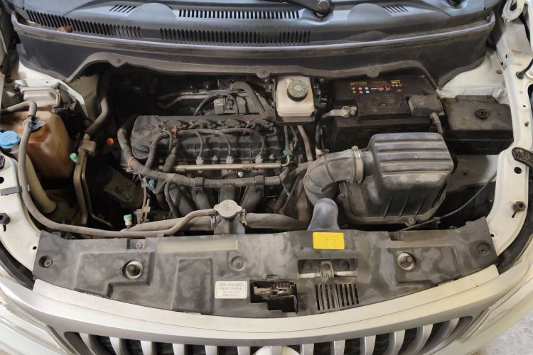 Used FAW Yingzhi 727 2016 1.5L Standard Edition Engine Bay
