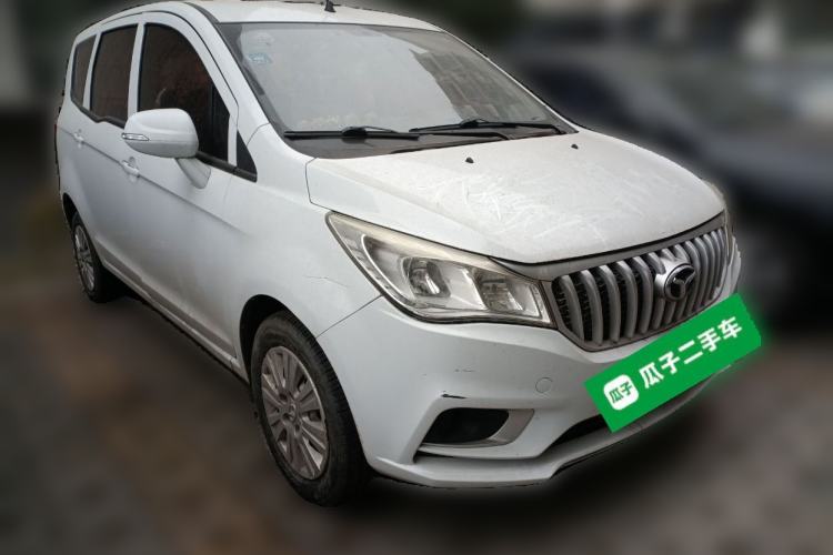 Used FAW Yingzhi 727 2016 1.5L Startup Edition Front Right 45 Deg