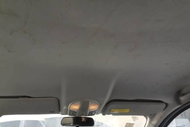Used FAW Yingzhi 727 2016 1.5L Standard Edition Headliner