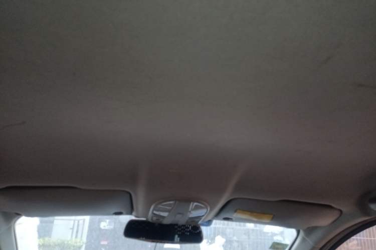 Used FAW Yingzhi 727 2016 1.5L Startup Edition Headliner