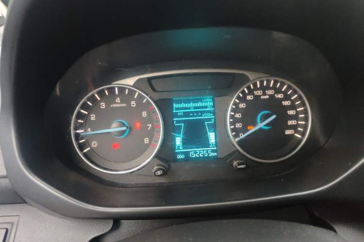 Used FAW Yingzhi 727 2016 1.5L Standard Edition Instrument Cluster