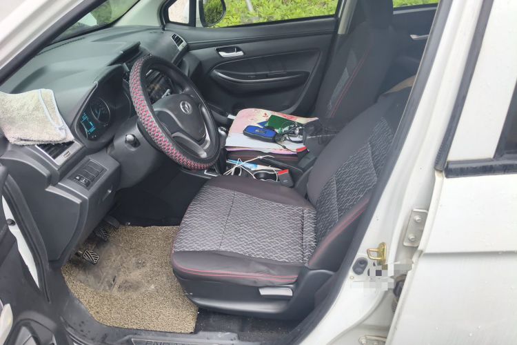 Used FAW Yingzhi 727 2016 1.5L Standard Edition Left Front Seat