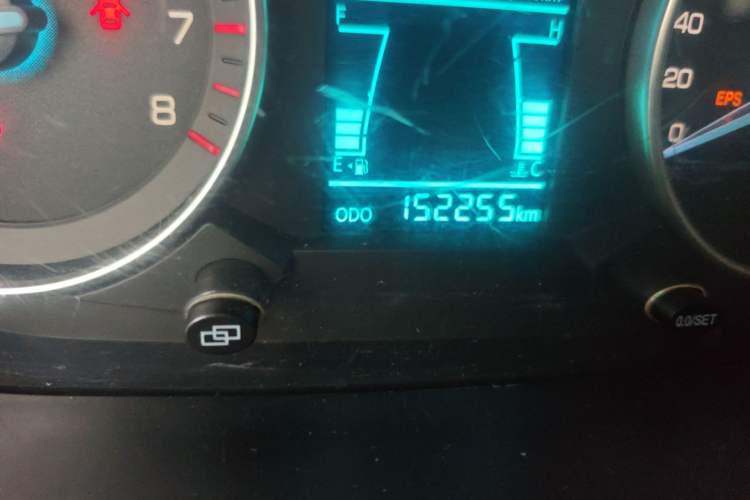 Used FAW Yingzhi 727 2016 1.5L Standard Edition Odometer Close Up