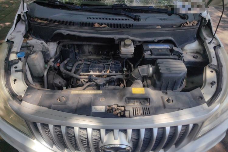 Used FAW Yingzhi 727 2017 1.5L Business Edition Engine Bay