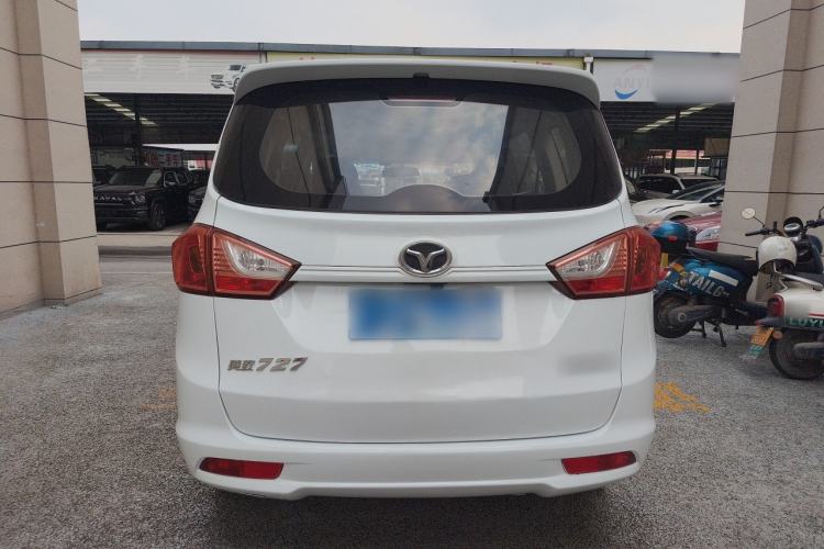 Used FAW Yingzhi 727 2017 1.5L Standard Edition Exterior 4