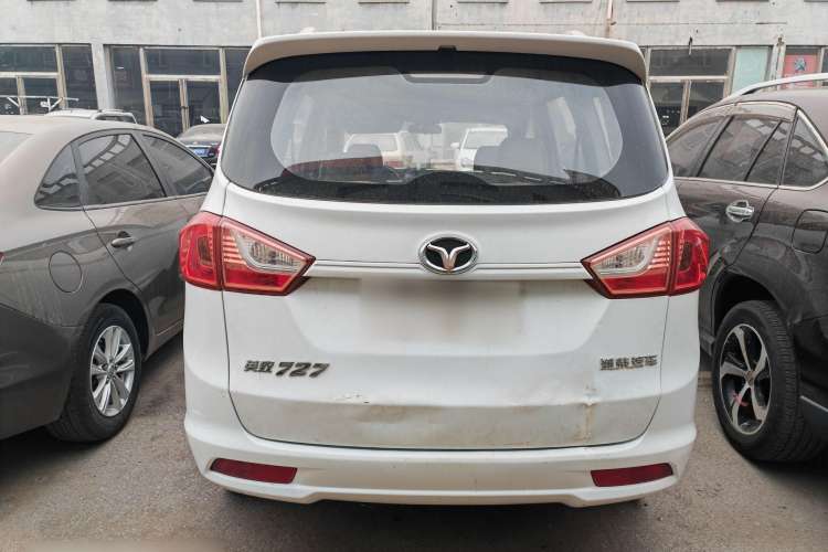 Used FAW Yingzhi 727 2017 1.5L Standard Edition Exterior 5