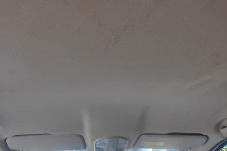 Used FAW Yingzhi 727 2017 1.5L Business Edition Headliner