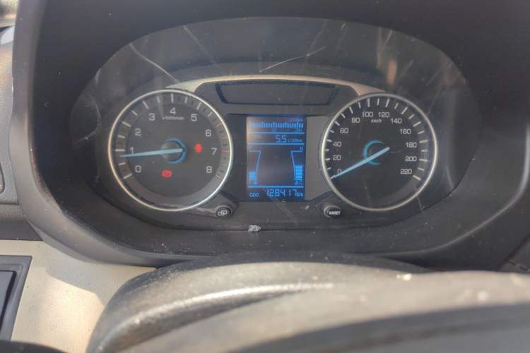 Used FAW Yingzhi 727 2017 1.5L Business Edition Instrument Cluster