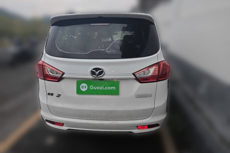 Used FAW Yingzhi 727 2017 1.5L Standard Edition Rear