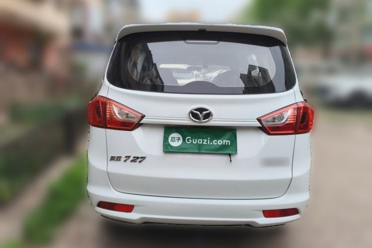 Used FAW Yingzhi 727 2017 1.5L Business Edition Rear