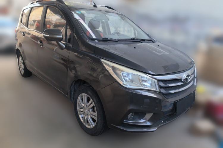 Used FAW Yingzhi 737 2015 1.5L Manual Deluxe Navigation Version Front Right 45 Deg