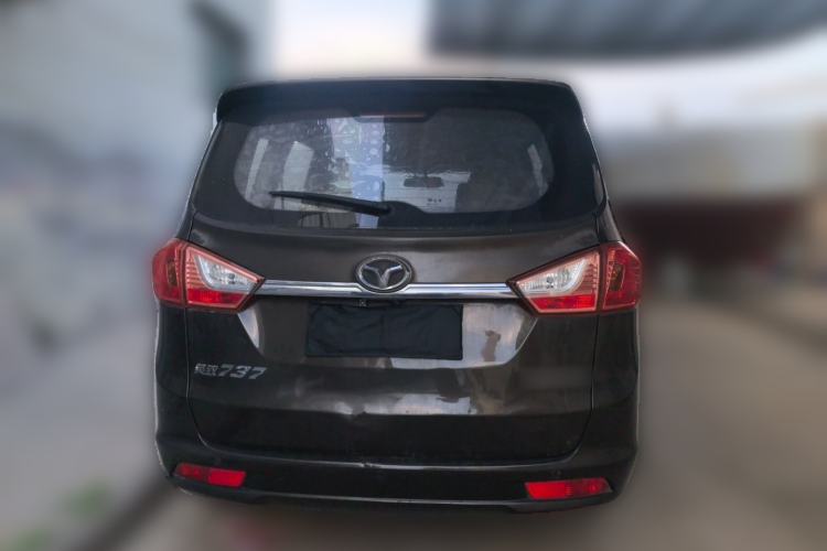 Used FAW Yingzhi 737 2015 1.5L Manual Deluxe Navigation Version Rear