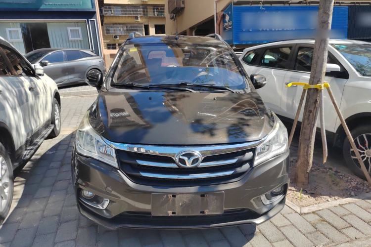 Used FAW Yingzhi 737 2015 1.5L Manual Deluxe Navigation Version Exterior 1