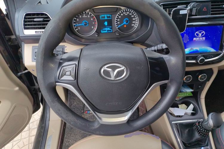 Used FAW Yingzhi 737 2015 1.5L Manual Deluxe Navigation Version Steering Wheel